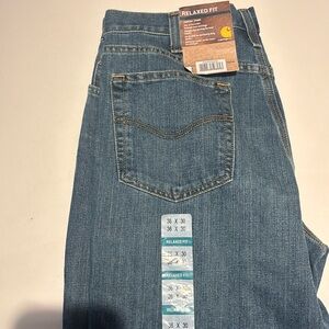 Carhartt holder relaxed fit. 36 by 30. New with tags.